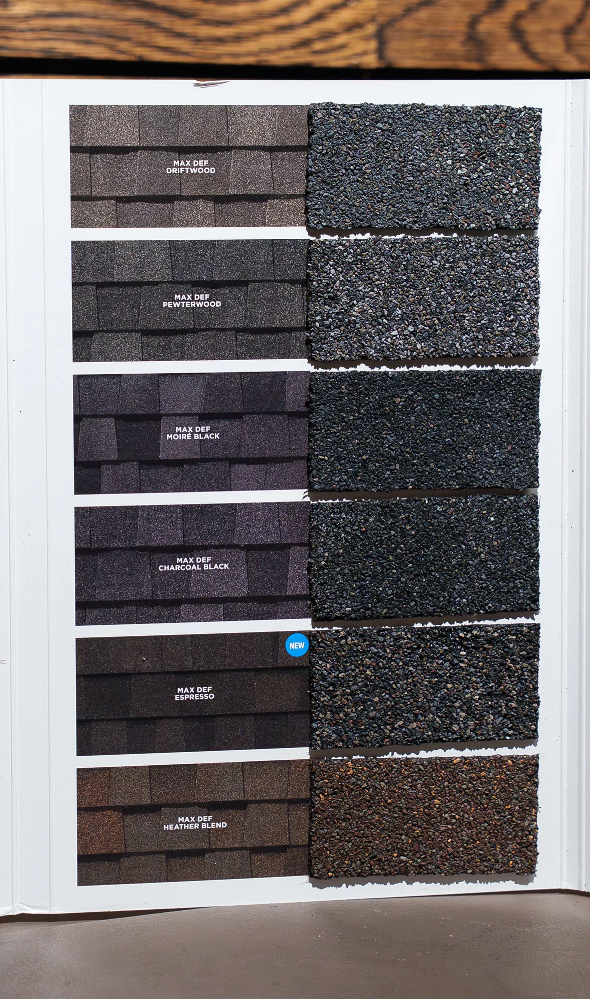 CertainTeed Landmark PRO traditional shingle color swatches (Cobblestone Gray, Colonial Slate, Georgetown Gray, Weathered Wood) and technical specifications catalog page